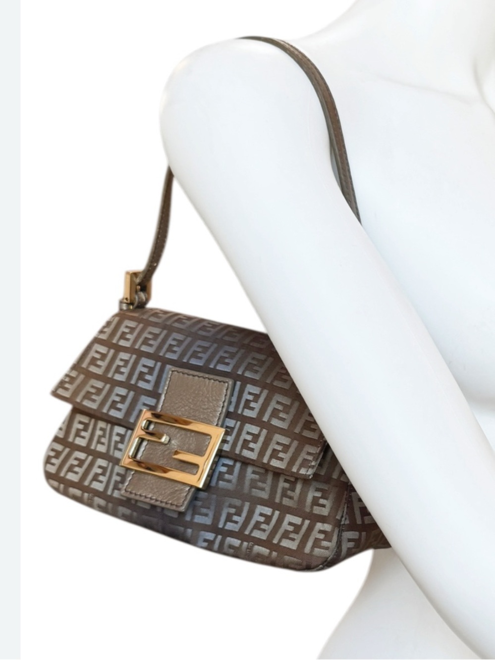 Fendi Vintage Mini Ombré  Mamma Baguette Bag Zucca Canvas